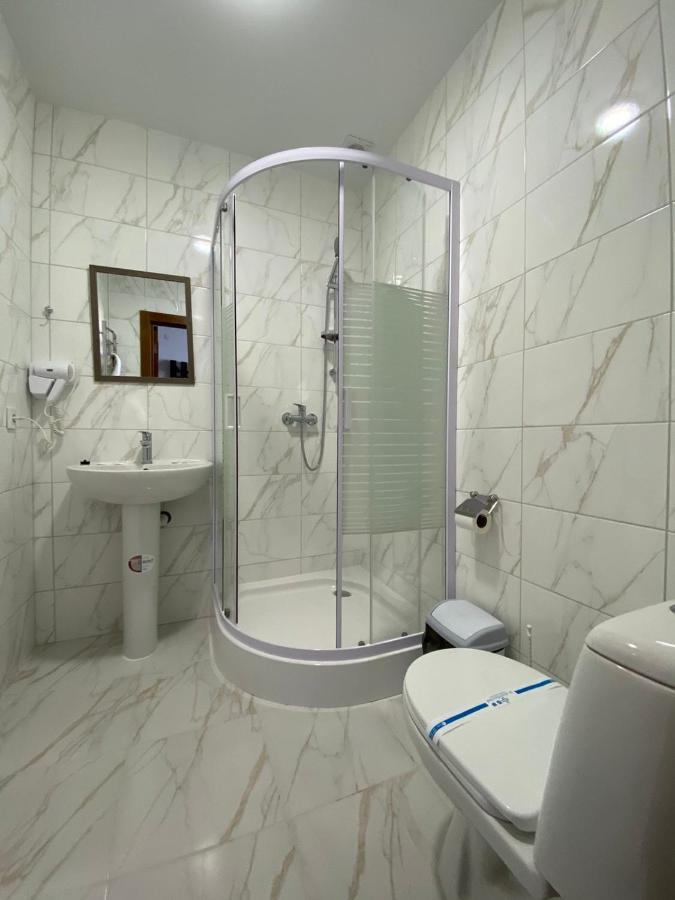 Hotel Rover Lviv Exterior foto